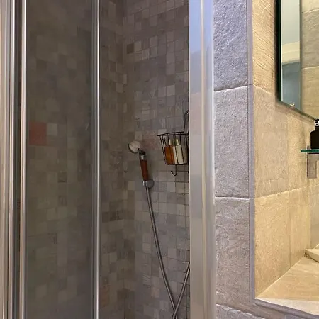 Апартаменты New! Uptown Terraces *