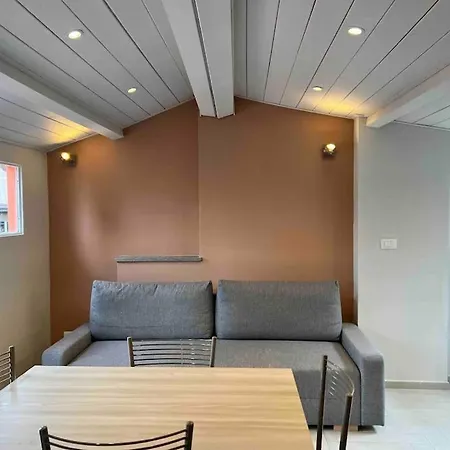 New! Uptown Terraces Appartement *